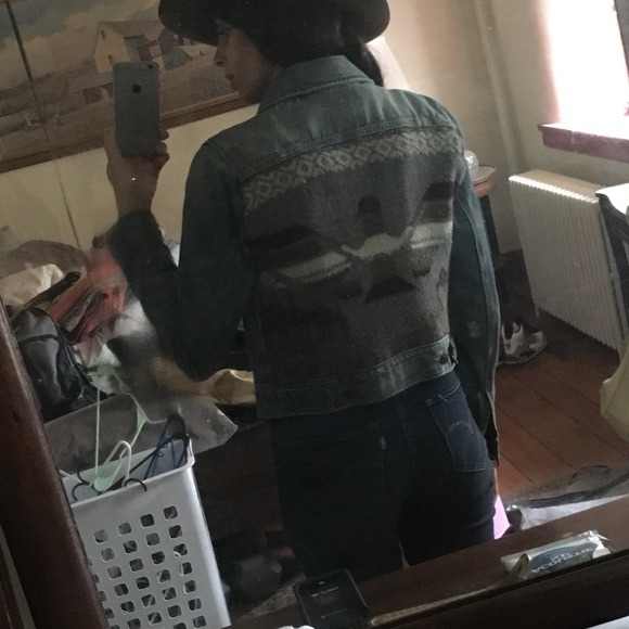 Levi's denim jacket sewn back-patch southwestern - Picture 4 of 4